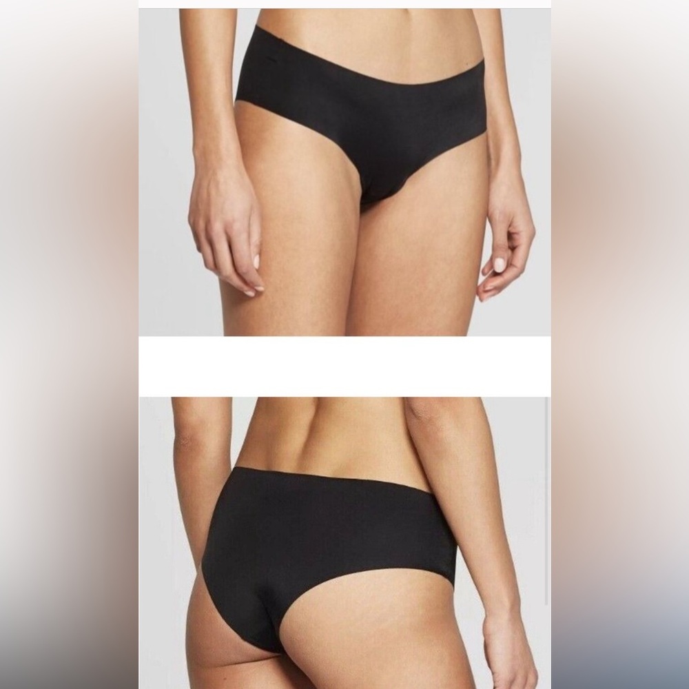 **NWT** Seamless Panties Size L